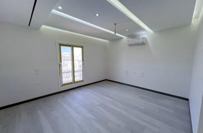 iVilla - 3 Bedrooms - 3 Bathrooms for sale in Mountain View Hyde Park - 5th Settlement Compounds - The 5th Settlement - New Cairo City - Cairo