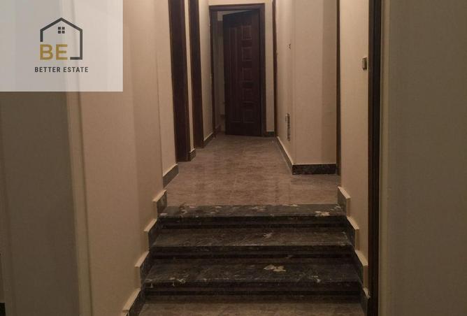 99398500 - Property Image 2