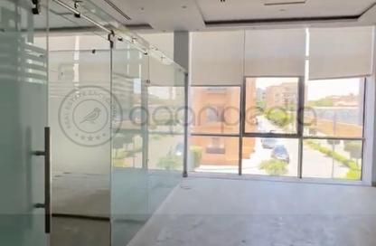 نصف طابق - استوديو - 1 حمام للايجار في ليفين سكوير مول - التجمع الاول - مدينة القاهرة الجديدة - القاهرة