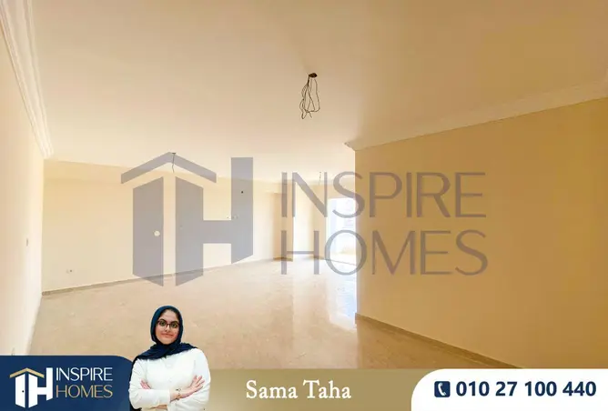 72715467 - Property Image 3