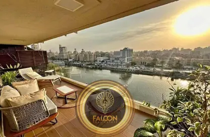 شقة - 5 غرف نوم - 5 حمامات للبيع في الزمالك - القاهرة