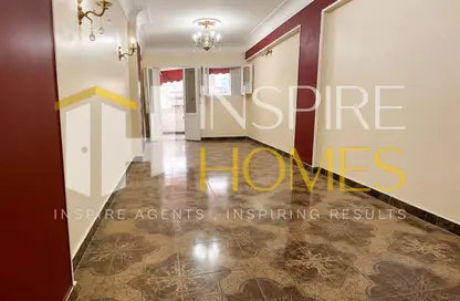 Apartment - 2 Bedrooms - 1 Bathroom for sale in Othman Galal St. - Moharam Bek - Hay Wasat - Alexandria