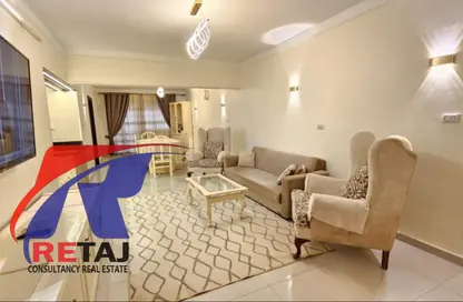 Apartment - 3 Bedrooms - 2 Bathrooms for rent in Omar Hefny St. - 8th Zone - Nasr City - Cairo