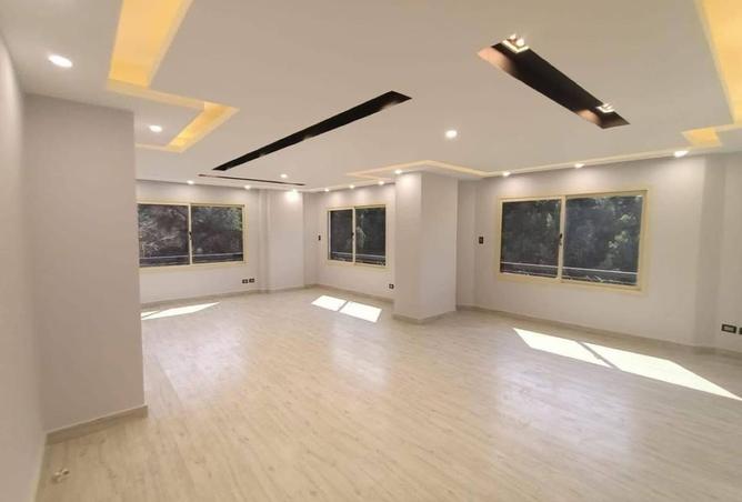 8414692 - Property Image 2