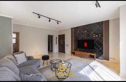 Apartment - 2 Bedrooms - 2 Bathrooms for rent in Palm Hills Village Gate - South Investors Area - New Cairo City - Cairo