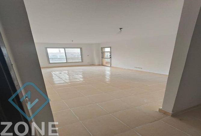 8554380 - Property Main Image