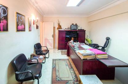 مساحات مكتبية - استوديو - 1 حمام للبيع في بولكلي - حي شرق - الاسكندرية
