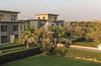 Apartment - 2 Bedrooms - 2 Bathrooms for sale in Swan Lake Residence - 5th Settlement Compounds - The 5th Settlement - New Cairo City - Cairo