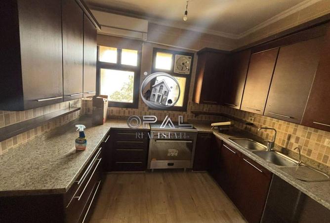 8593867 - Property Image 2