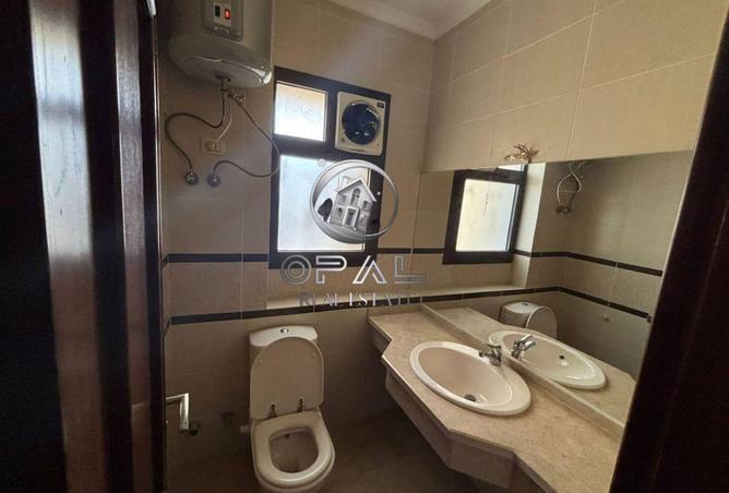 8593867 - Property Image 3