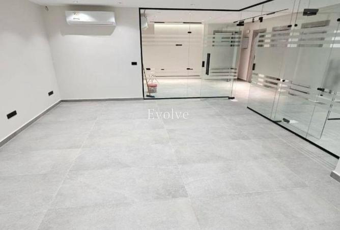 98004110 - Property Image 3