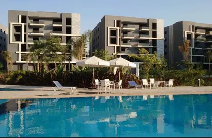 Apartment - 3 Bedrooms - 3 Bathrooms for sale in Sun Capital - Fayoum Desert road - 6 October City - Giza
