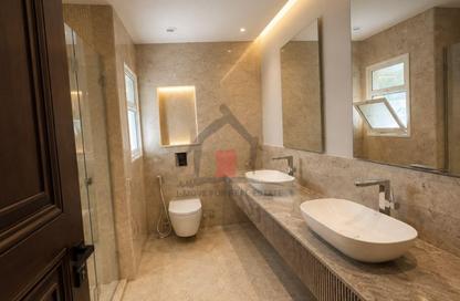 تاون هاوس - 4 - 5 للبيع في نيو جيزة - طريق مصر اسكندرية الصحراوي - مدينة 6 أكتوبر - الجيزة