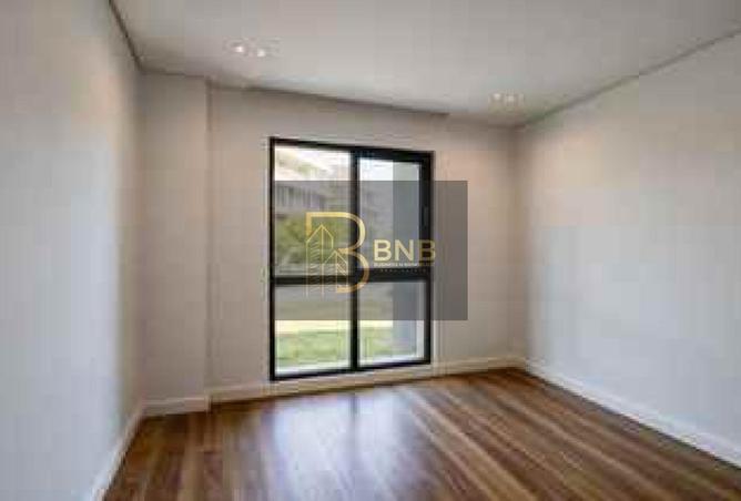 104601544 - Property Image 2