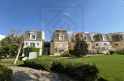 Townhouse - 3 Bedrooms - 4 Bathrooms for sale in Mountain View Chill Out Park - Northern Expansions - 6 October City - Giza