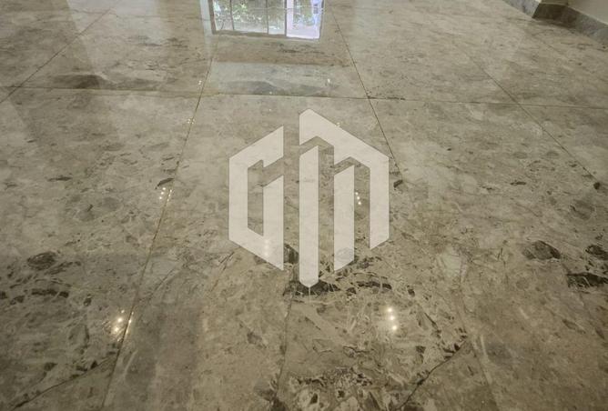 8590051 - Property Image 3