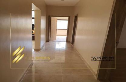 شقة - 2 غرف نوم - 2 حمامات للايجار في مون ريزيدنس - فيفث سكوير - التجمع الخامس - مدينة القاهرة الجديدة - القاهرة