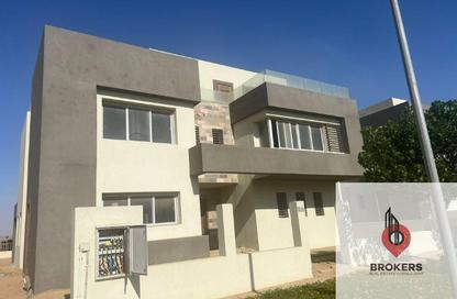Villa - 5 Bedrooms - 4 Bathrooms for sale in Garden Residence - Hyde Park - New Cairo City - Cairo