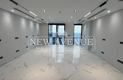 Office Space - 2 Bedrooms - 1 Bathroom for rent in Hyde Park Business District Mall - South Teseen St. - The 5th Settlement - New Cairo City - Cairo