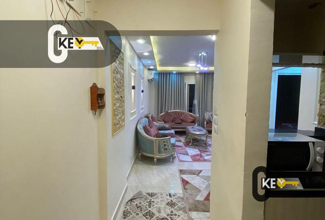 72720957 - Property Image 2