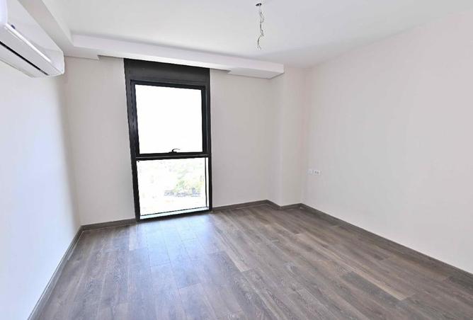 8510697 - Property Image 3