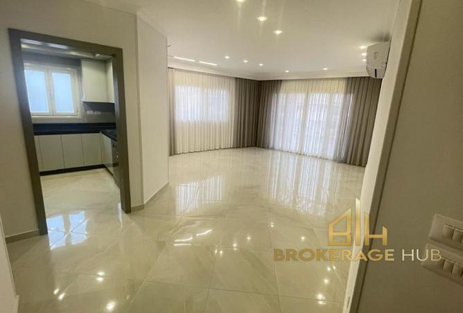 63382778 - Property Image 3