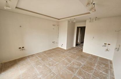 Townhouse - 3 Bedrooms - 3 Bathrooms for rent in New Giza - Cairo Alexandria Desert Road - 6 October City - Giza