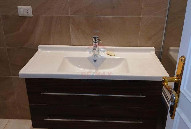 53475265 - Property Image 3