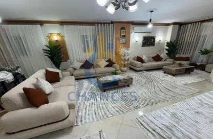 Duplex - 3 Bedrooms - 3 Bathrooms for sale in Ahmed Shawky Axis - El Banafseg 1 - El Banafseg - New Cairo City - Cairo