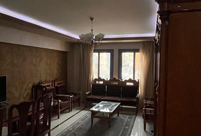 72180361 - Property Image 2