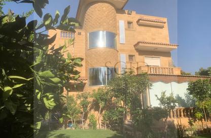 Villa - 5 - 5 for sale in Royal City - Sheikh Zayed Compounds - Sheikh Zayed City - Giza