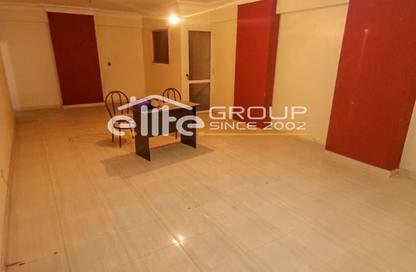Apartment - 3 Bedrooms - 1 Bathroom for sale in Cleopatra - Hay Sharq - Alexandria