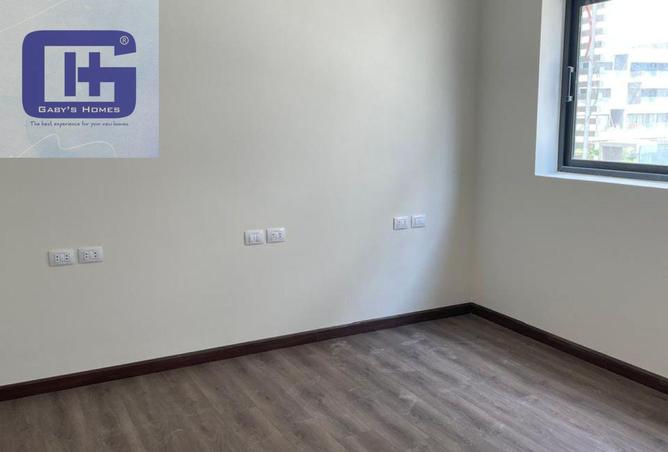 104885536 - Property Image 2