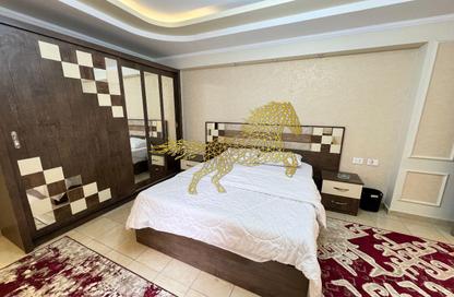 شقة - 3 غرف نوم - 2 حمامات للايجار في شارع الجزيرة - المستثمرين الجنوبية - مدينة القاهرة الجديدة - القاهرة