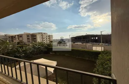 شقة - 3 غرف نوم - 3 حمامات للايجار في ساحة الفيلا - فيفث سكوير - التجمع الخامس - مدينة القاهرة الجديدة - القاهرة