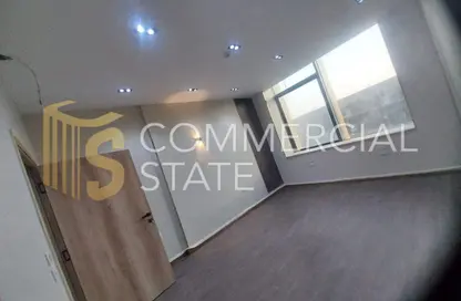 Office Space - Studio - 1 Bathroom for rent in Lake View Residence - 5th Settlement Compounds - The 5th Settlement - New Cairo City - Cairo