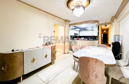 Apartment - 3 Bedrooms - 2 Bathrooms for sale in Port Said St. - Ibrahimia - Hay Wasat - Alexandria