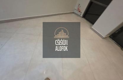 مساحات مكتبية - غرفة نوم للايجار في مون فالي - المستثمرين الجنوبية - مدينة القاهرة الجديدة - القاهرة