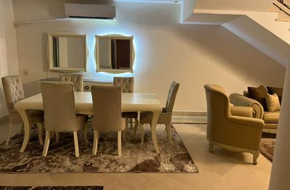 Villa - 5 - 5 for rent in Mena Residence - South Investors Area - New Cairo City - Cairo