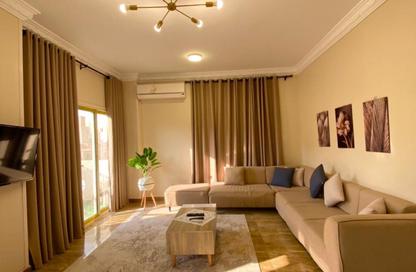 Apartment - 3 Bedrooms - 2 Bathrooms for rent in Mostashareen - North Investors Area - New Cairo City - Cairo