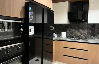 شقة - 2 غرف نوم - 2 حمامات للايجار في ازاد - كمبوندات التجمع الخامس - التجمع الخامس - مدينة القاهرة الجديدة - القاهرة