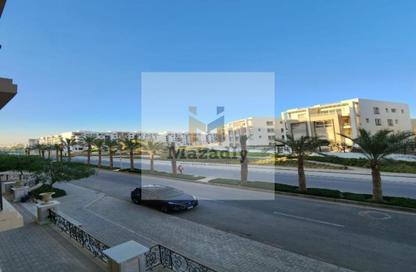 Apartment - 3 Bedrooms - 4 Bathrooms for sale in Hyde Park Central - The 6th Settlement - New Cairo City - Cairo Apartment - 3 Bedrooms - 4 Bathrooms for sale in Hyde Park Central - The 6th Settlement - New Cairo City - Cairo