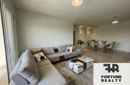 Apartment - 2 Bedrooms - 3 Bathrooms for rent in Mivida - 5th Settlement Compounds - The 5th Settlement - New Cairo City - Cairo Apartment - 2 Bedrooms - 3 Bathrooms for rent in Mivida - 5th Settlement Compounds - The 5th Settlement - New Cairo City - Cairo