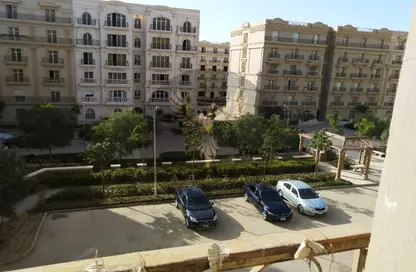 Apartment - Studio - 2 Bathrooms for sale in Hyde Park - New Cairo City - Cairo