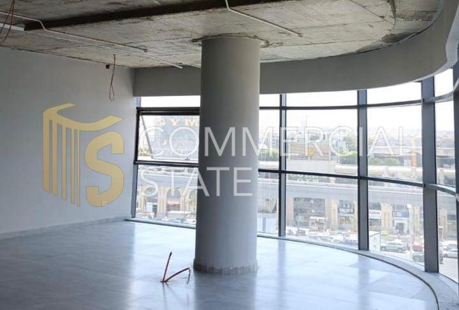 98828365 - Property Image 2