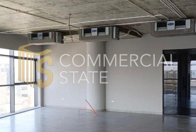 98828365 - Property Image 3