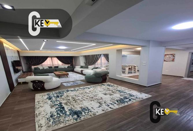 70361608 - Property Image 2