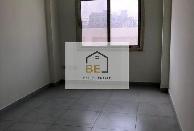 83398077 - Property Image 2