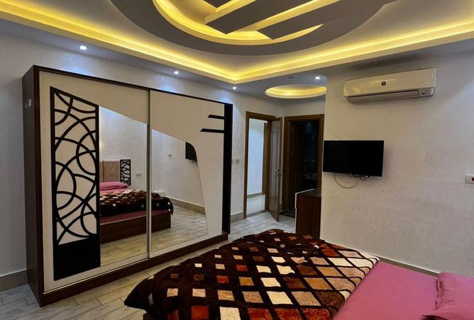 8581677 - Property Image 2