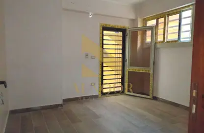 Apartment - 3 Bedrooms - 2 Bathrooms for rent in Green Residence 2 - 8th District - Sheikh Zayed City - Giza